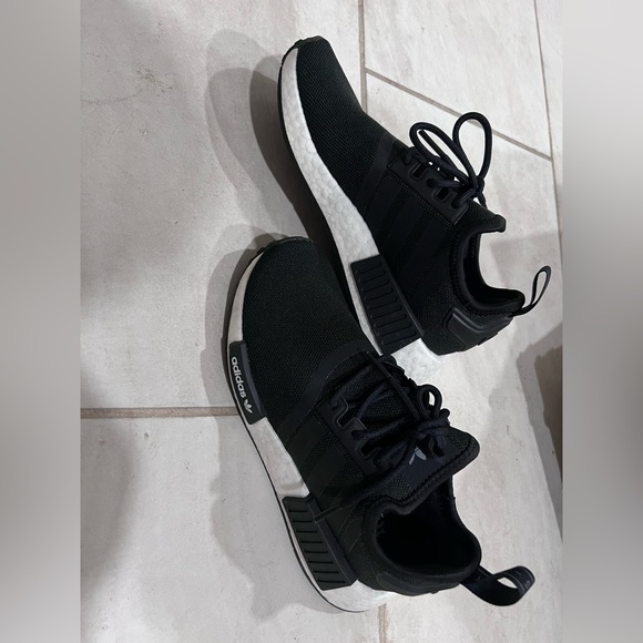 Adidas NMD_R1 - Picture 7 of 8